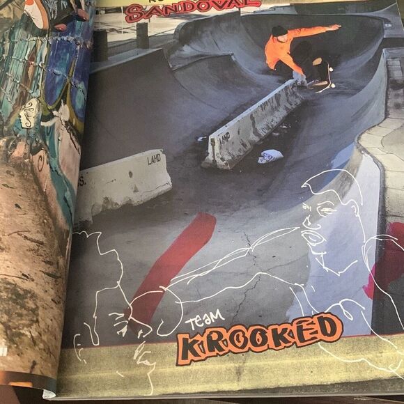 Pre Owned Thrasher Magazine October 2018 Issue #459 Dakota Element Glick Skate - Picture 6 of 7